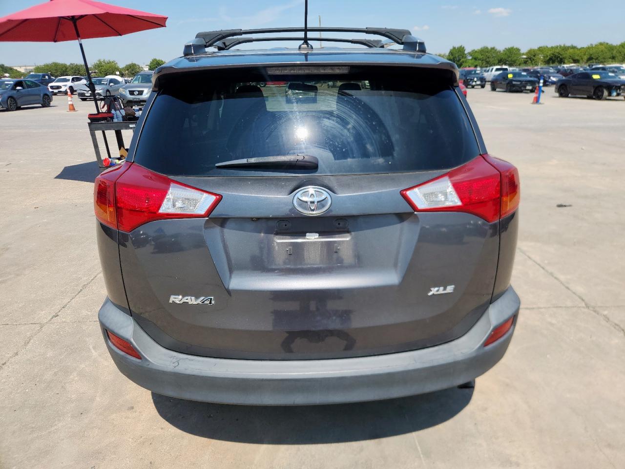 TOYOTA RAV4 XLE