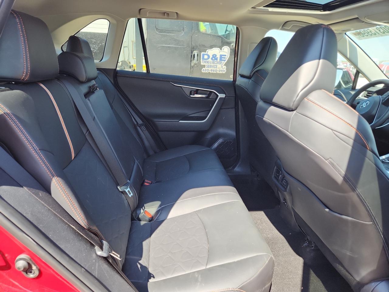 TOYOTA RAV4 ADVENTURE