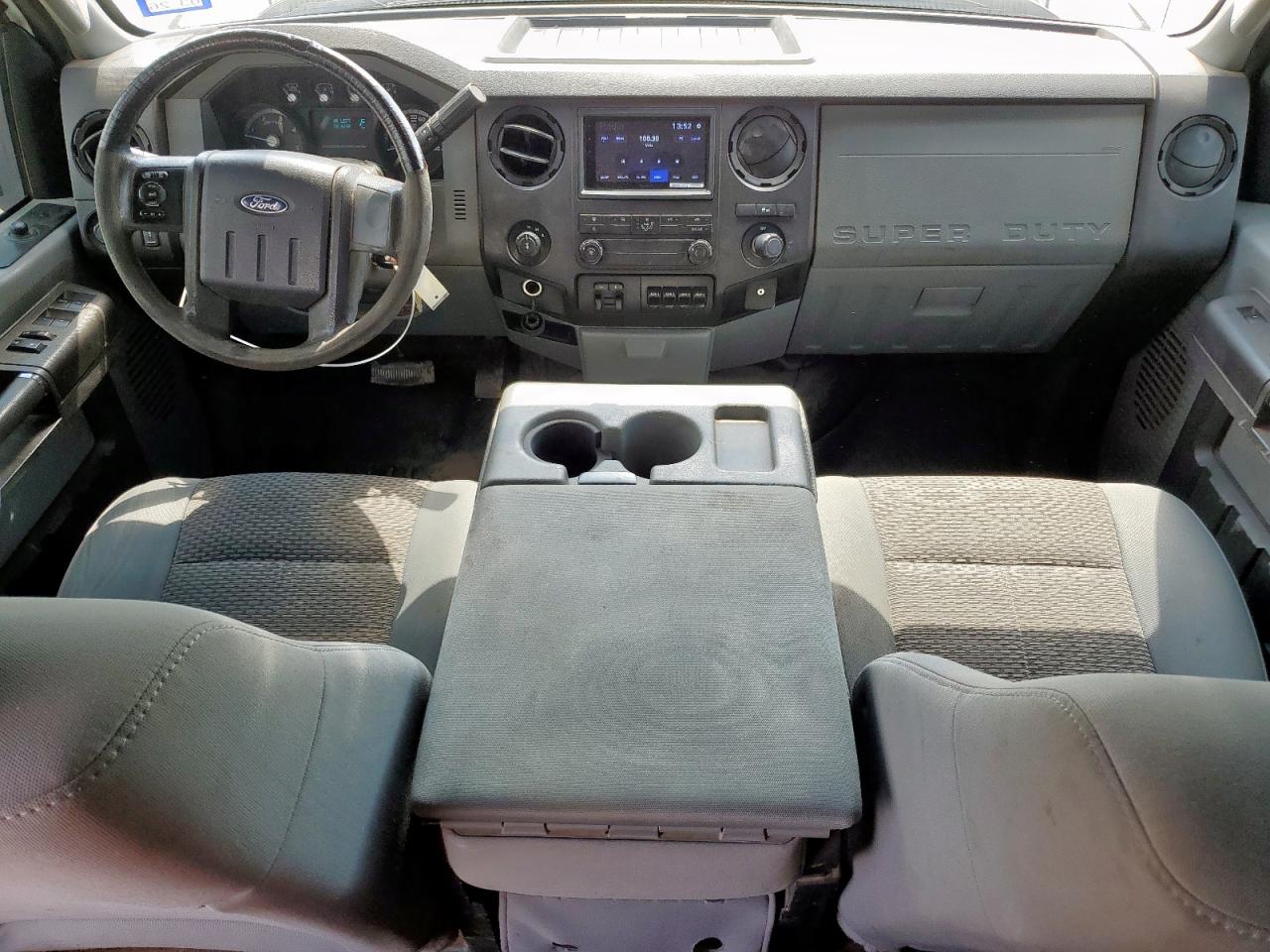 FORD F-250 SUPER DUTY