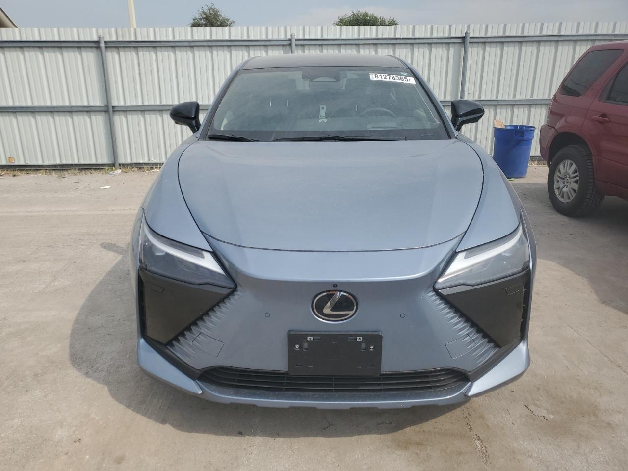 LEXUS RZ 450E