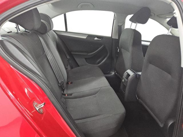 2015 VOLKSWAGEN JETTA SE 3VWD17AJ4FM253260