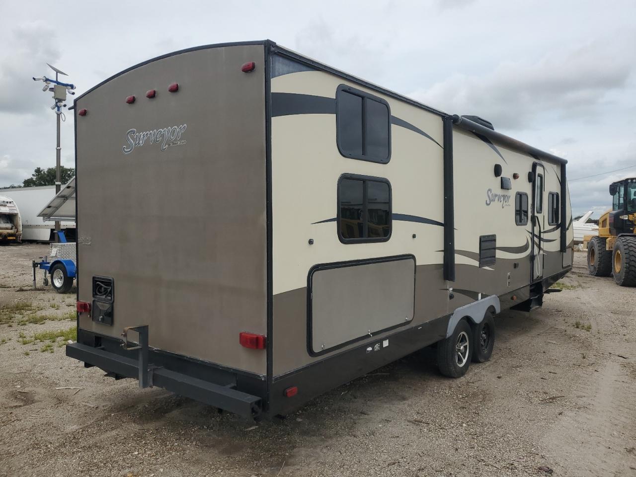 Lot #3257108226 2016 WILDWOOD SURVEYOR