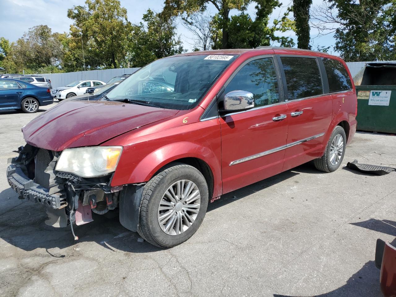 CHRYSLER TOWN & COUNTRY TOURING L