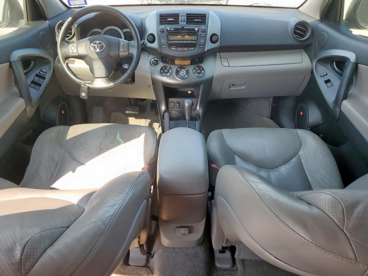 TOYOTA RAV4 LIMITED