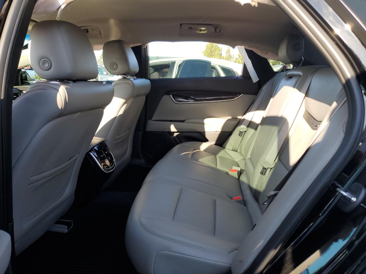CADILLAC XTS PREMIUM COLLECTION