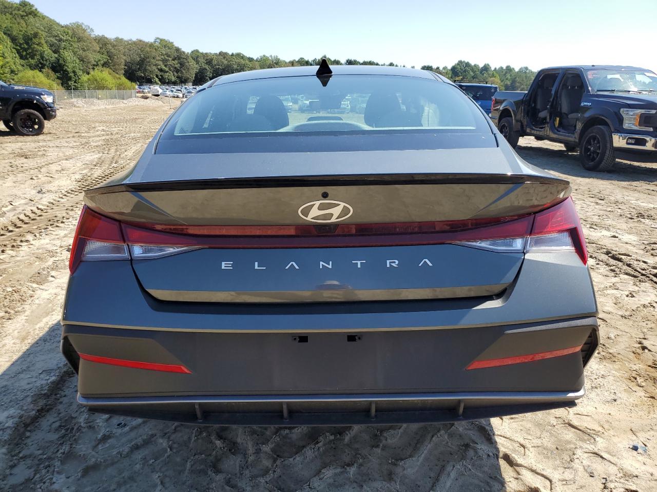 HYUNDAI ELANTRA SEL SPORT