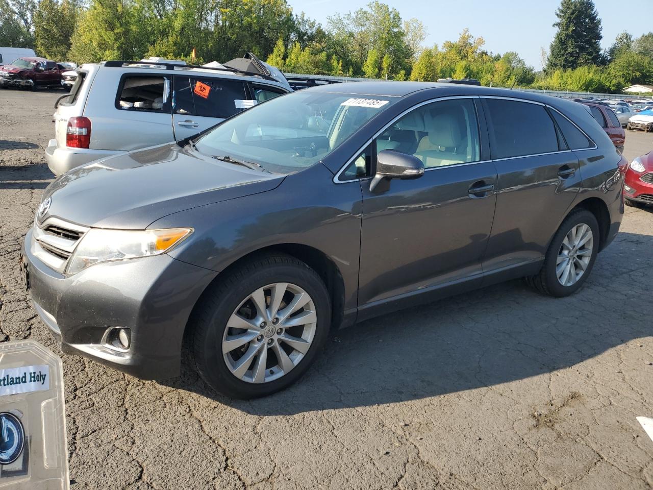 TOYOTA VENZA LE