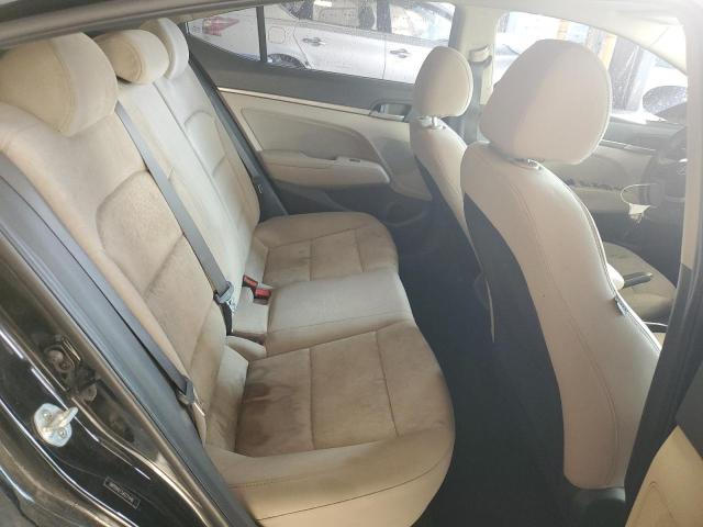 2018 HYUNDAI ELANTRA SE 5NPD84LF3JH271446