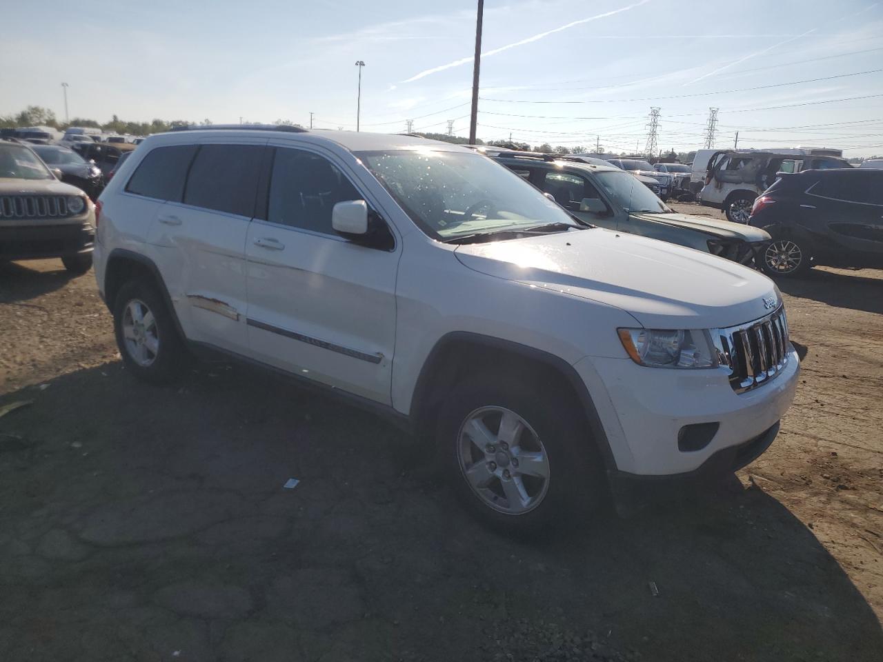 JEEP GRAND CHEROKEE LAREDO
