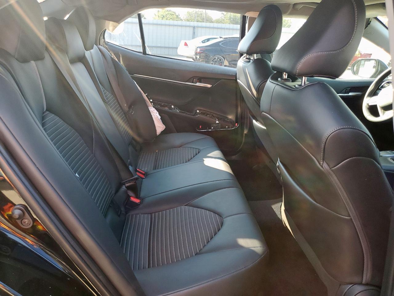 TOYOTA CAMRY SE NIGHT SHADE