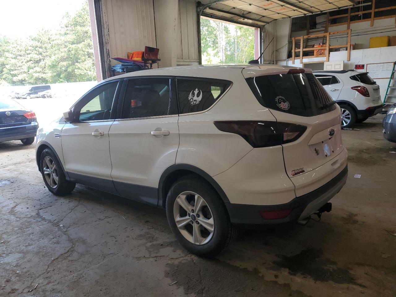FORD ESCAPE SE
