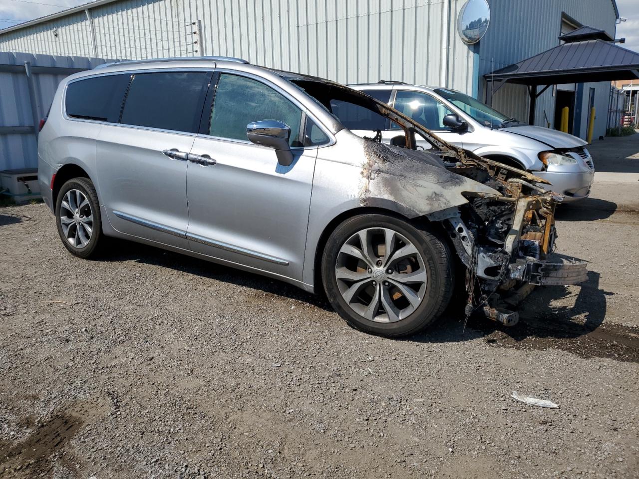 CHRYSLER PACIFICA LIMITED