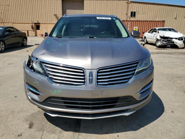 2018 LINCOLN MKC PREMIE 5LMCJ1D97JUL18757