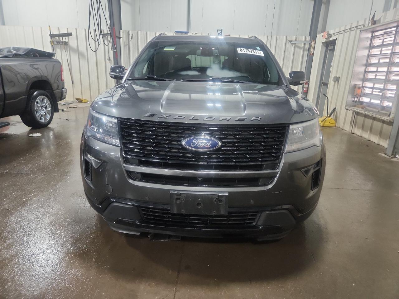 FORD EXPLORER SPORT