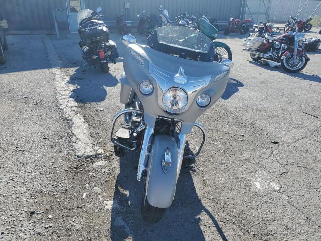2017 INDIAN MOTORCYCLE CO. CHIEFTAIN 56KTCAAA4H3347160