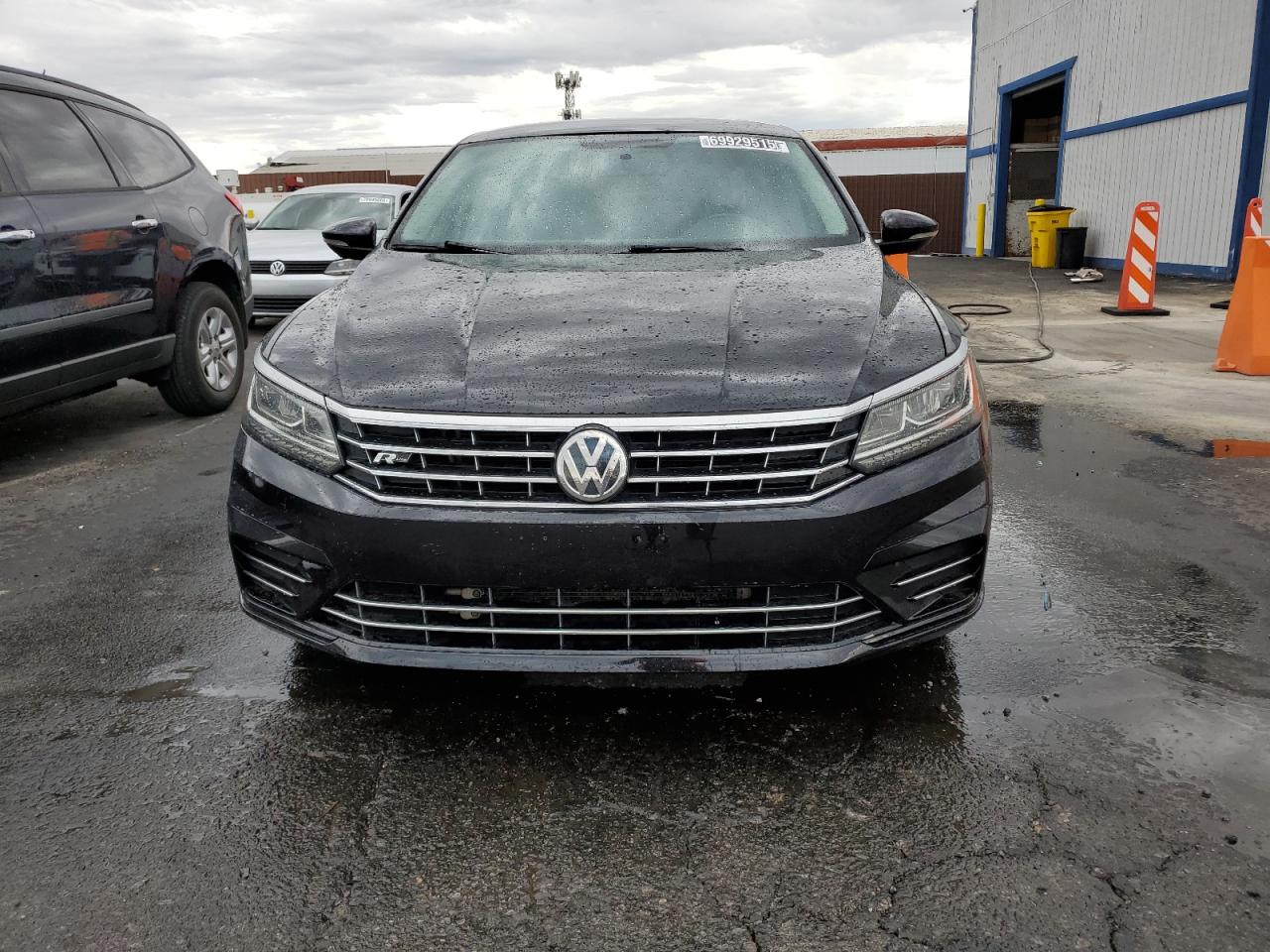 VOLKSWAGEN PASSAT S