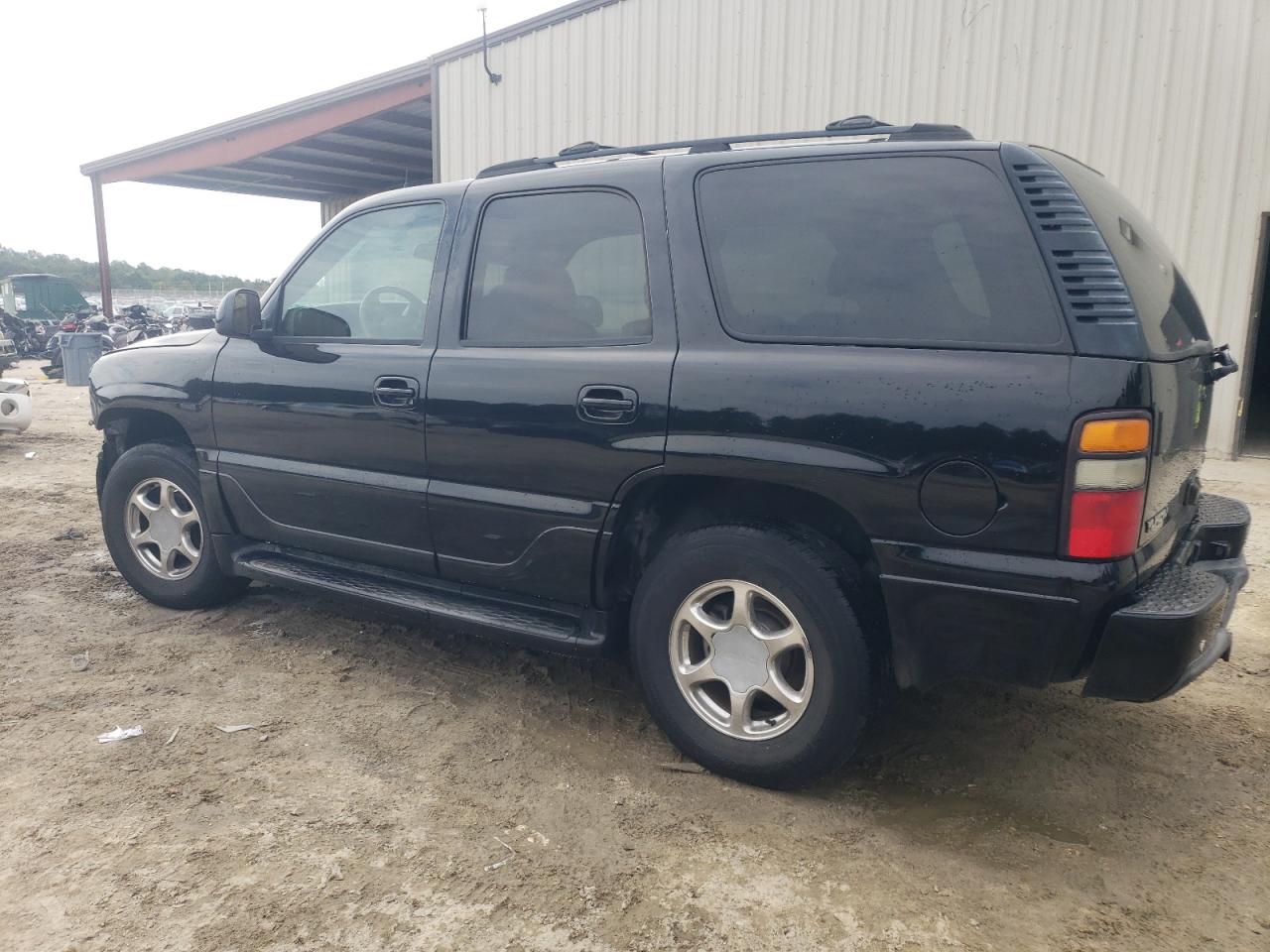 Lot #3275655795 2005 GMC YUKON DENA