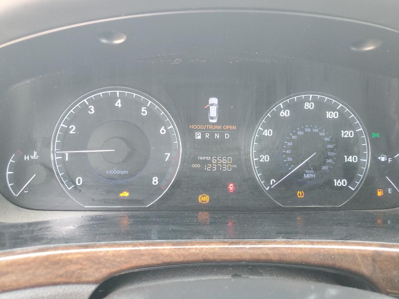 Lot #3318183944 2011 HYUNDAI EQUUS SIGN