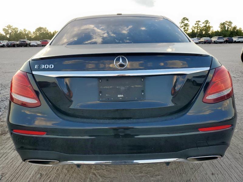 2018 MERCEDES-BENZ E 300 WDDZF4JB0JA323706