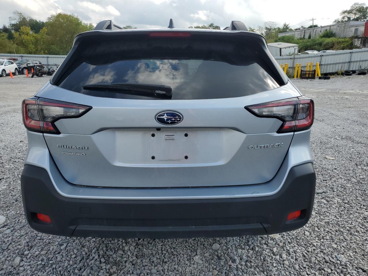 SUBARU OUTBACK PREMIUM