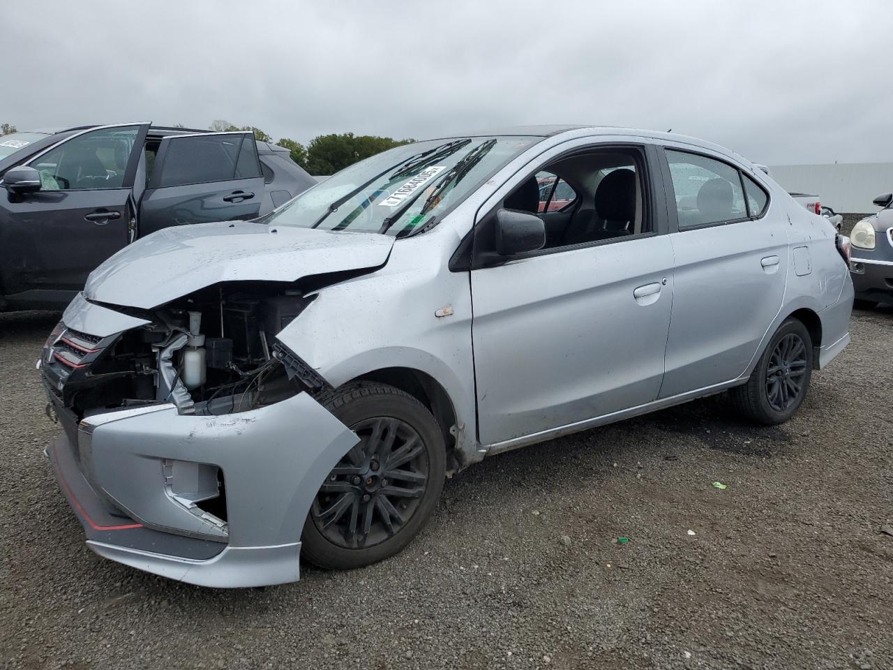 MITSUBISHI MIRAGE G4 ES
