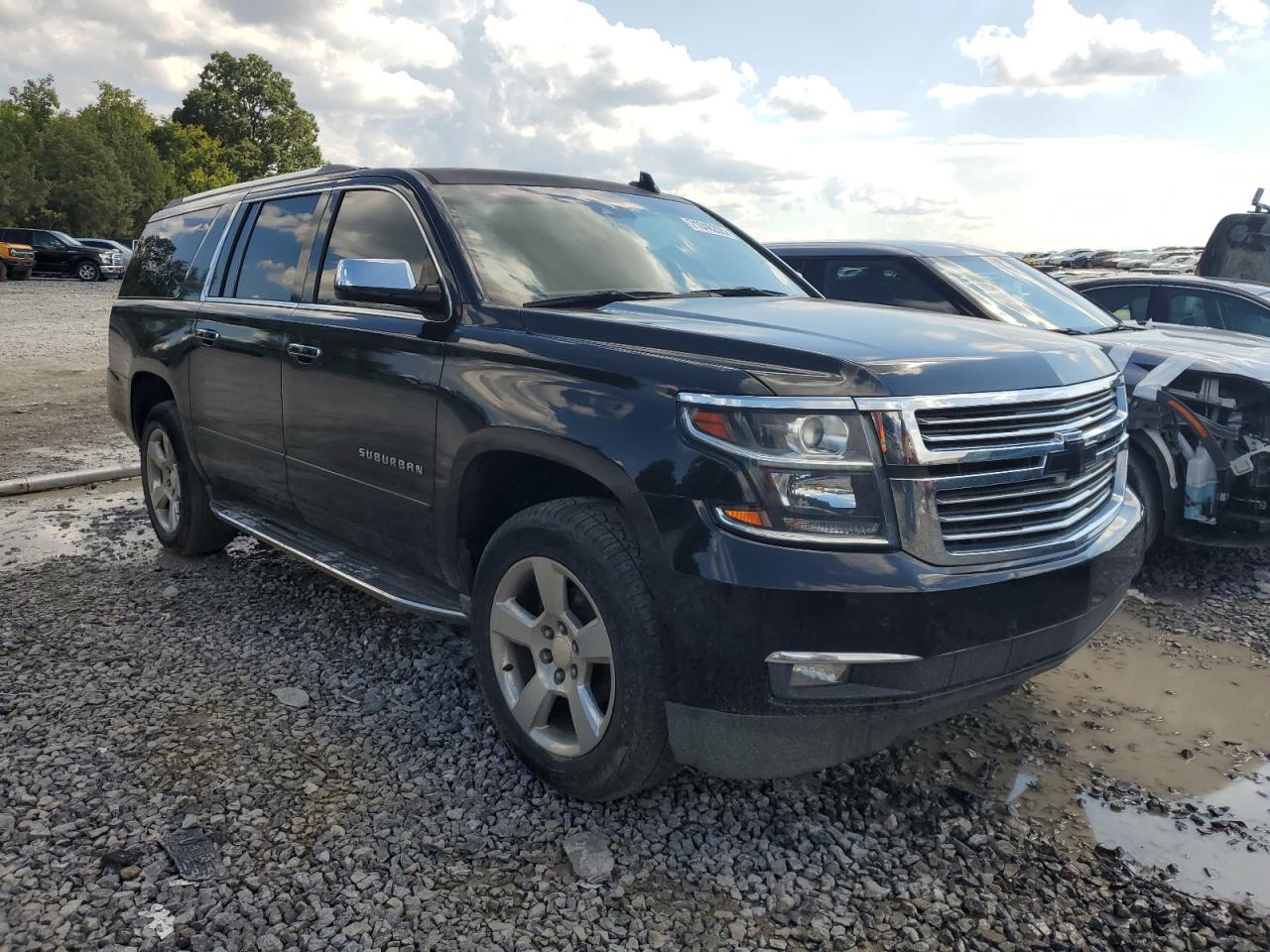 CHEVROLET SUBURBAN C1500 PREMIER