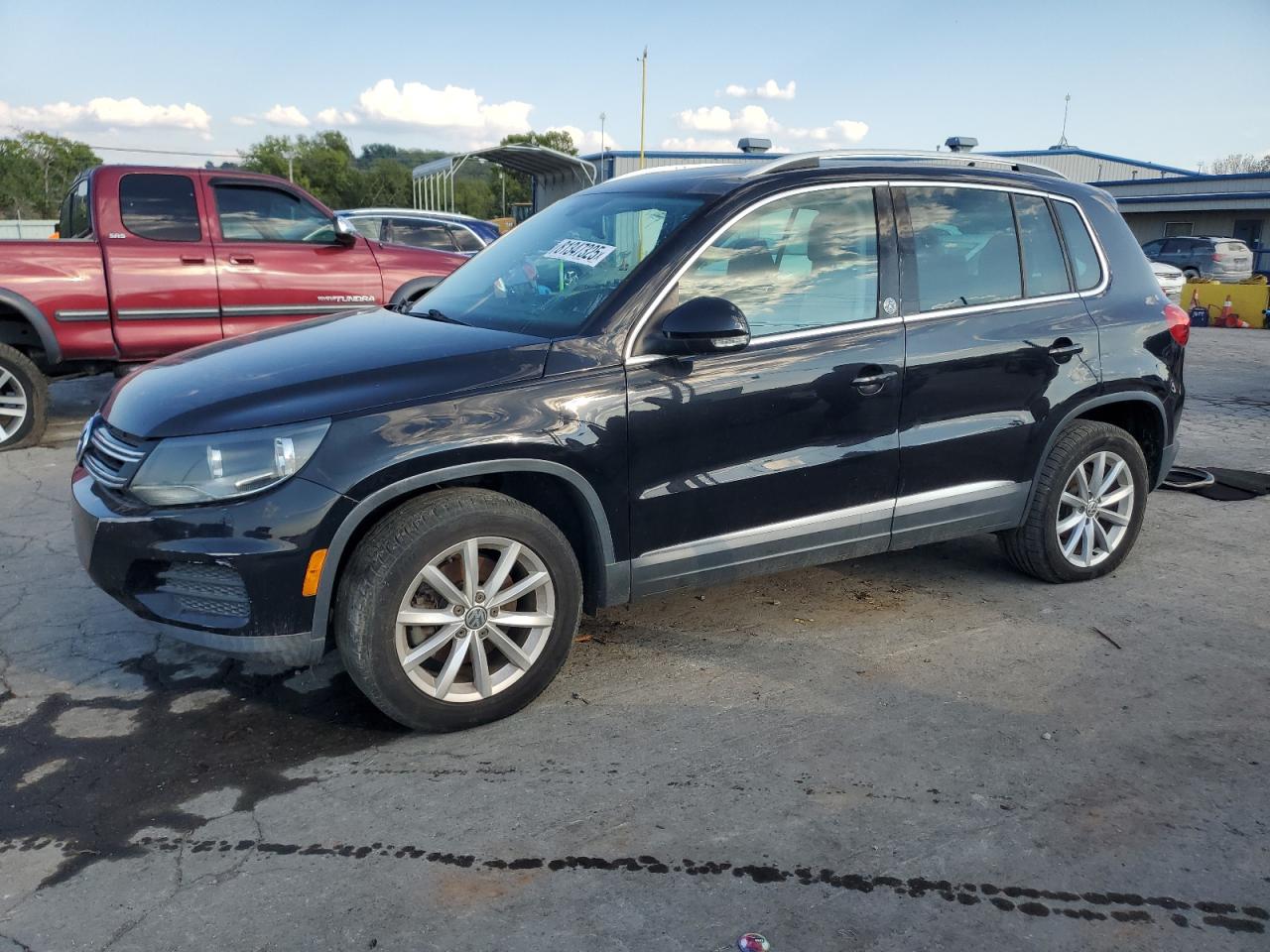 VOLKSWAGEN TIGUAN WOLFSBURG