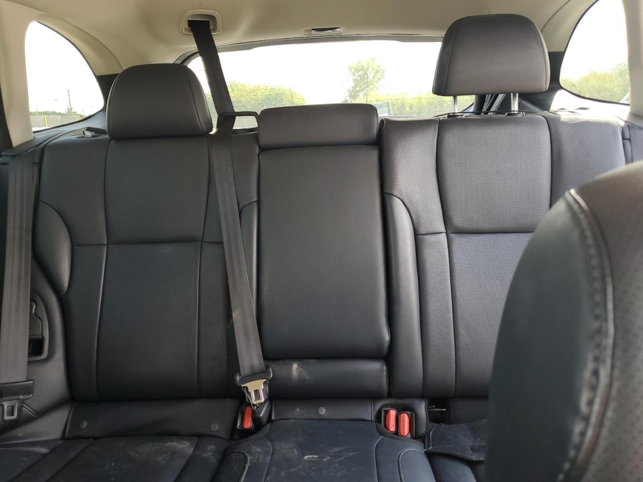 SUBARU OUTBACK LIMITED