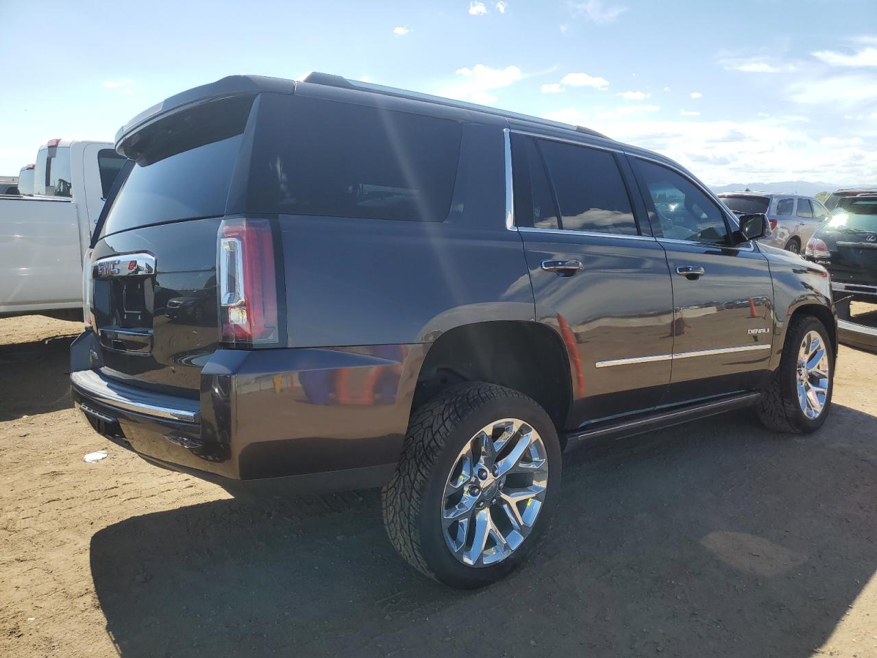 GMC YUKON DENALI