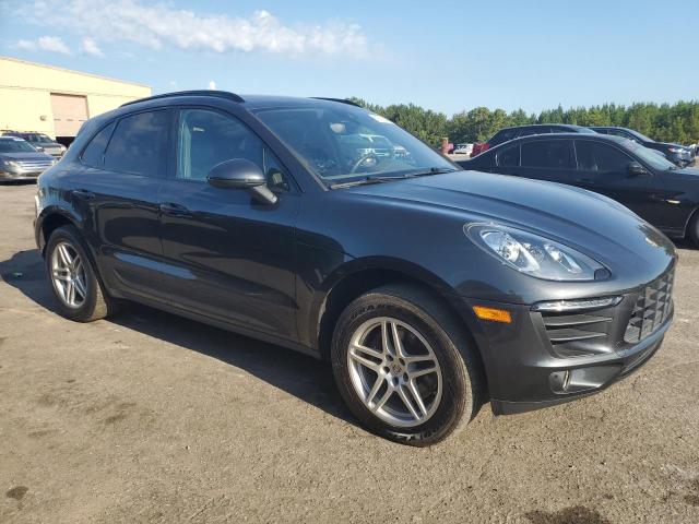 2017 PORSCHE MACAN WP1AA2A53HLB82244