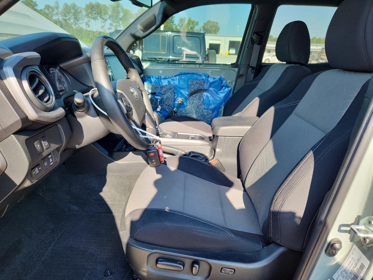 TOYOTA TACOMA DOUBLE CAB