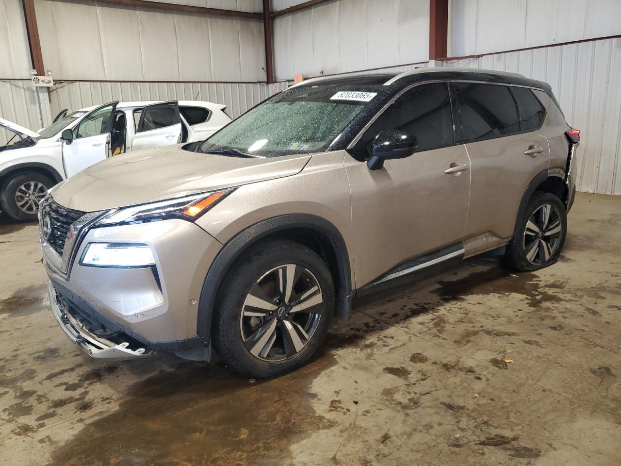 NISSAN ROGUE PLATINUM