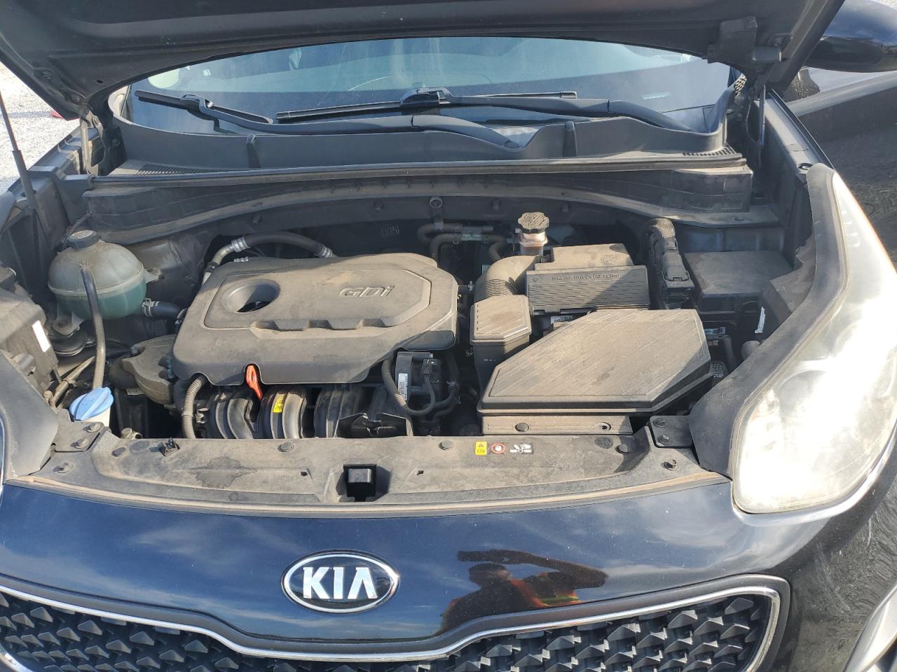 KIA SPORTAGE LX