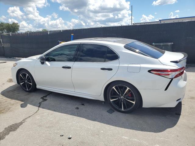 2018 TOYOTA CAMRY XSE 4T1B61HK3JU094710