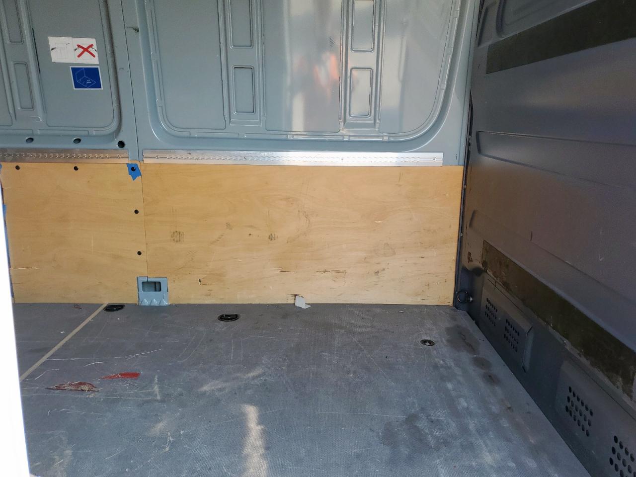 MERCEDES-BENZ SPRINTER 2500