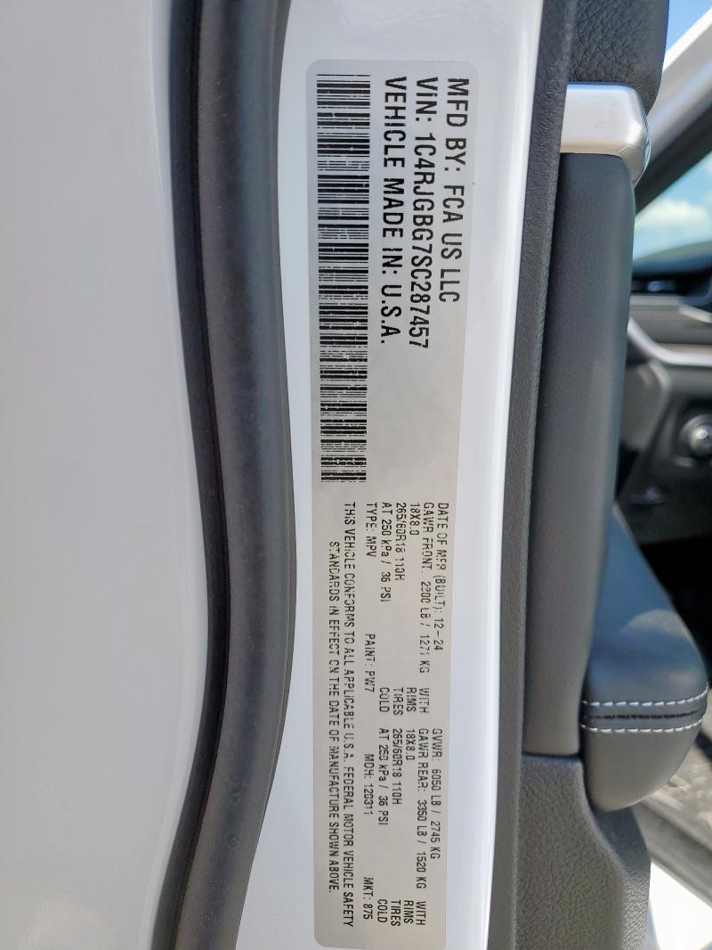 2025 JEEP GRAND CHER - 1C4RJGBG7SC287457