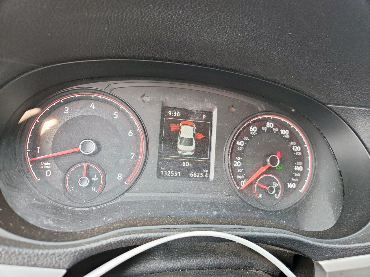 VOLKSWAGEN PASSAT SE