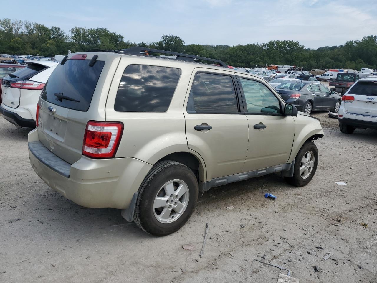 FORD ESCAPE XLT