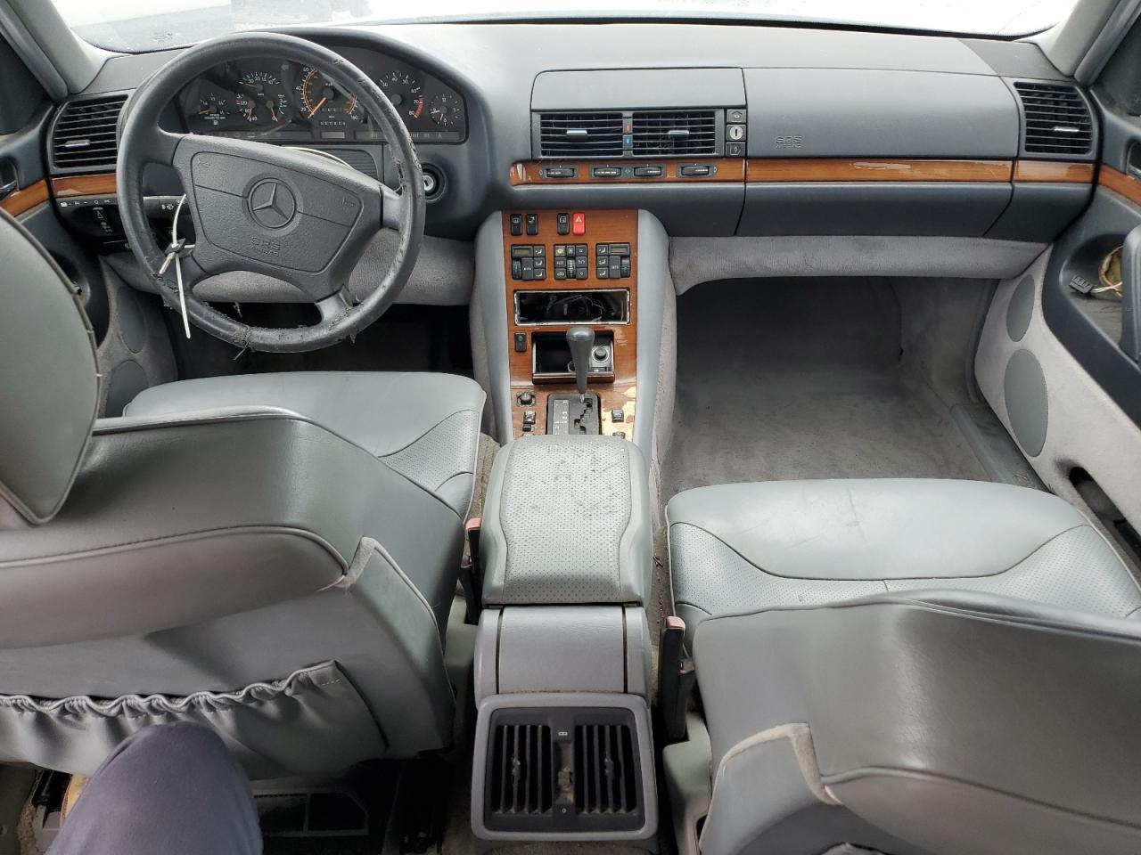 Lot #3301875466 1993 MERCEDES-BENZ 300 SE