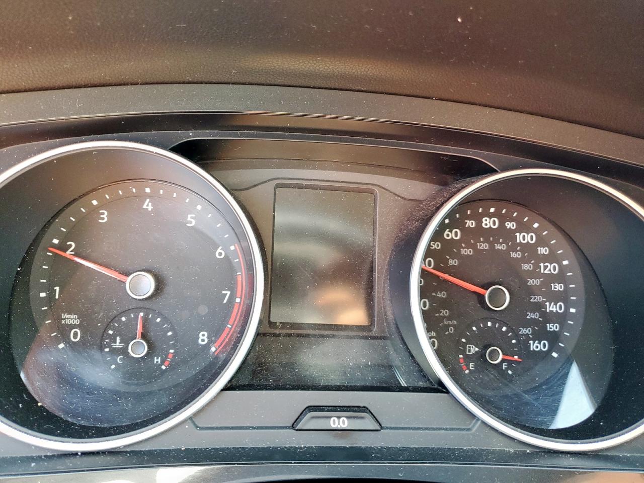 VOLKSWAGEN TIGUAN SE