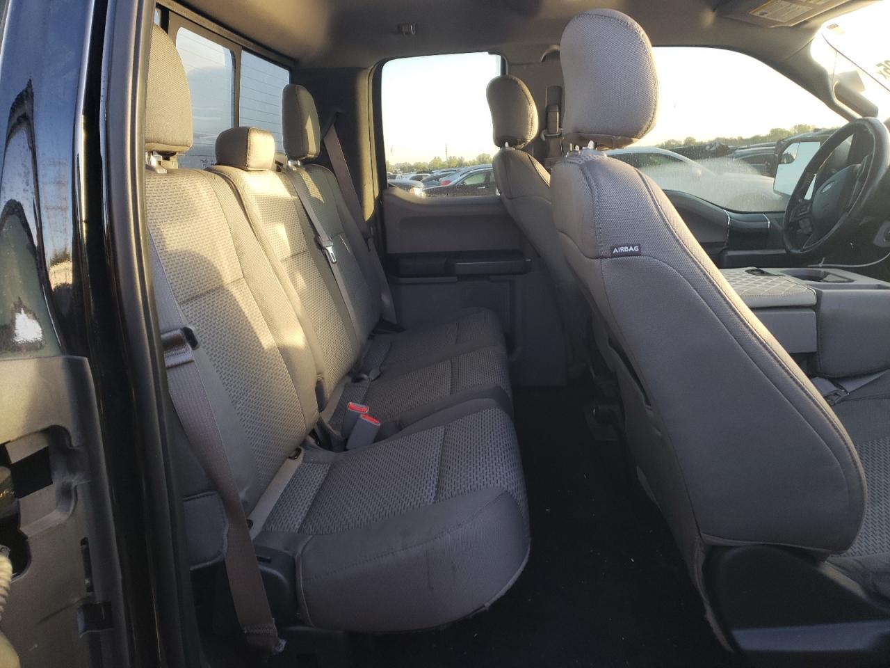 FORD F-150 SUPER CAB