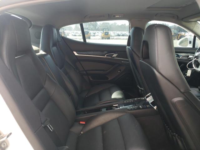 2016 PORSCHE PANAMERA 2 WP0AA2A74GL005669