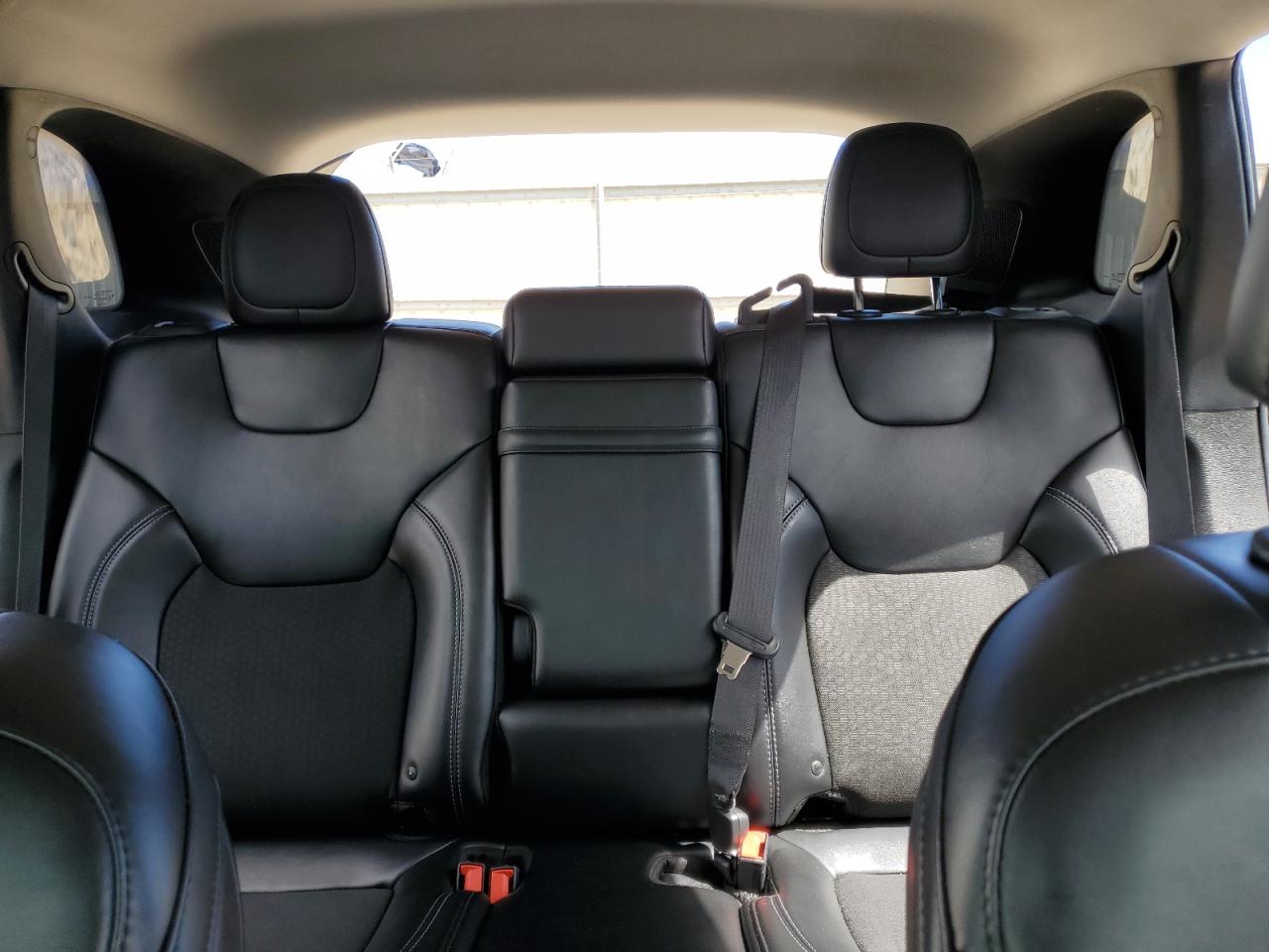 JEEP GRAND CHEROKEE LATITUDE PLUS