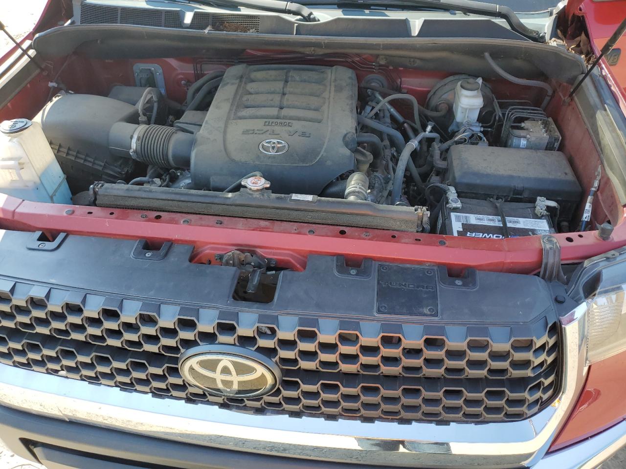TOYOTA TUNDRA CREWMAX SR5