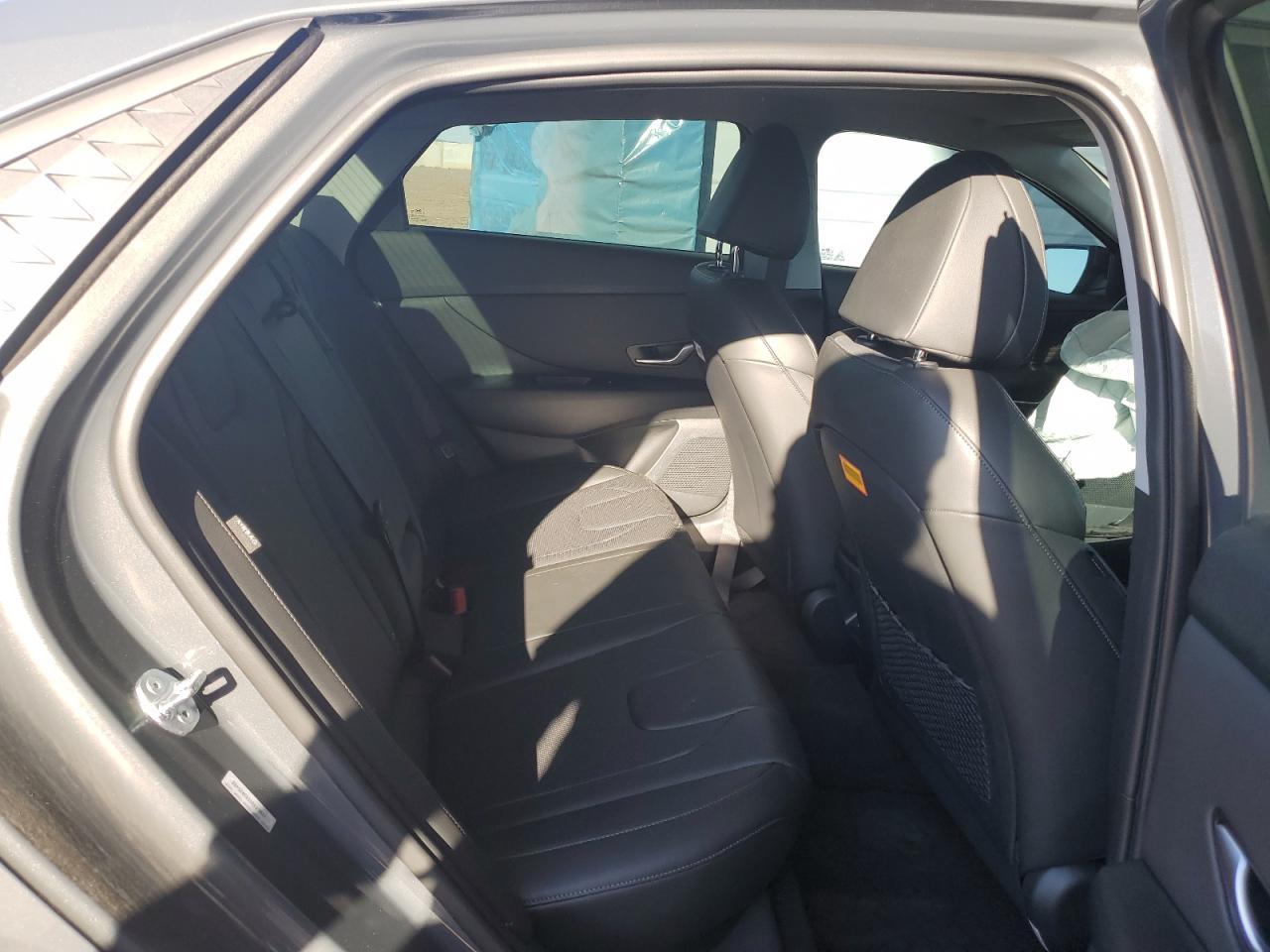 HYUNDAI ELANTRA LIMITED