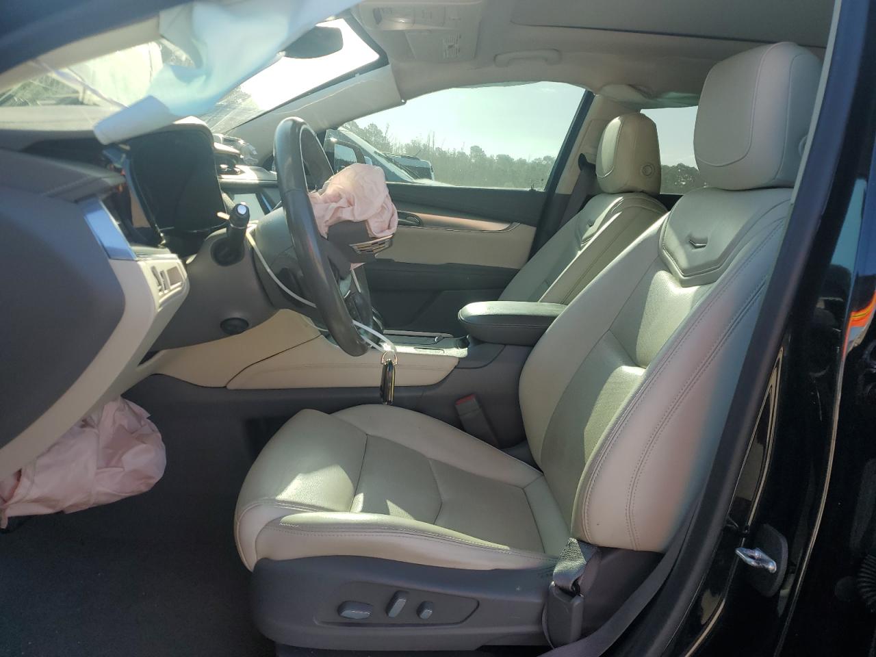 CADILLAC XT5 PREMIUM LUXURY