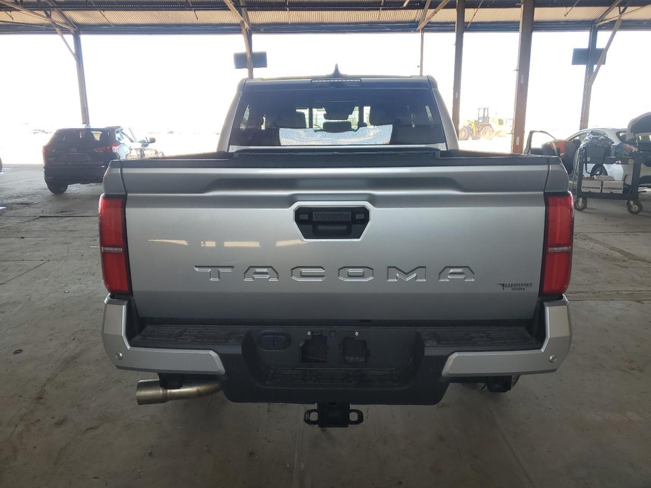 TOYOTA TACOMA DOUBLE CAB