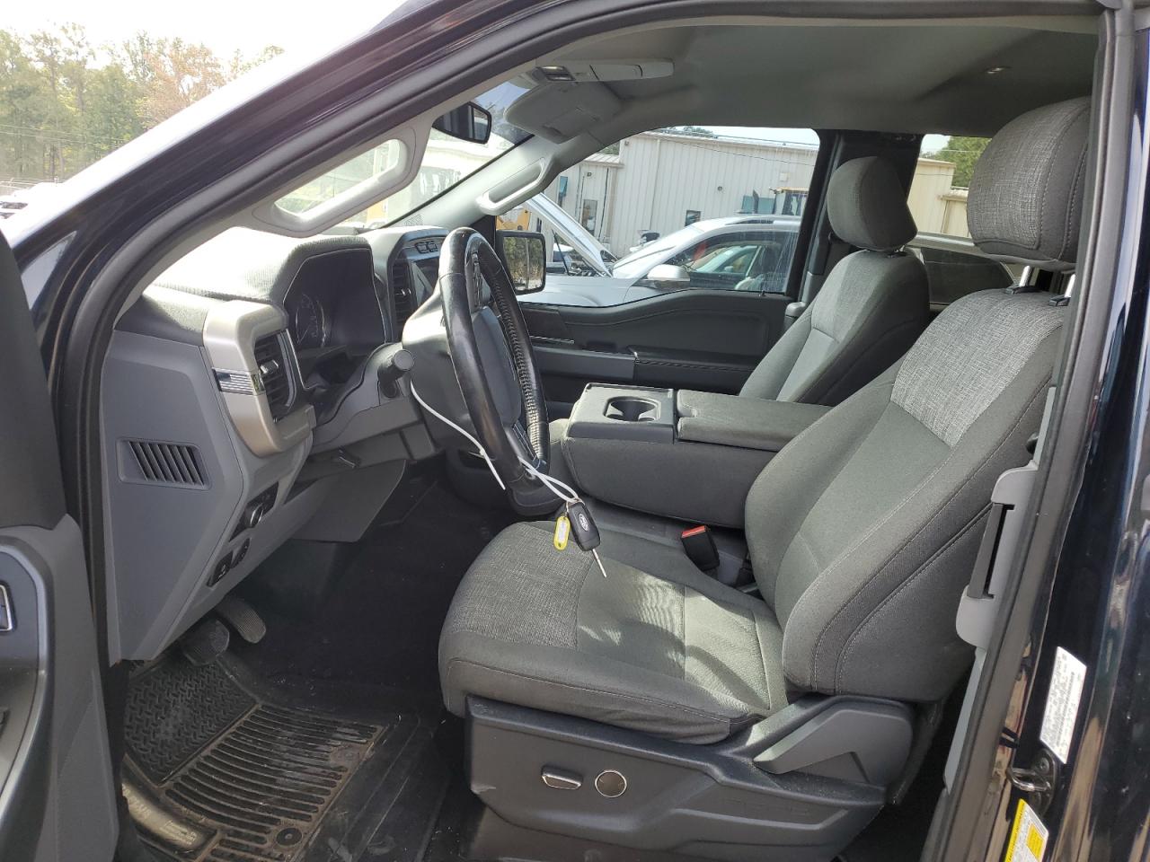 FORD F-150 SUPER CAB