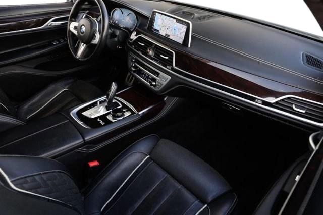 2019 BMW M760 XI WBA7H6C50KG615043