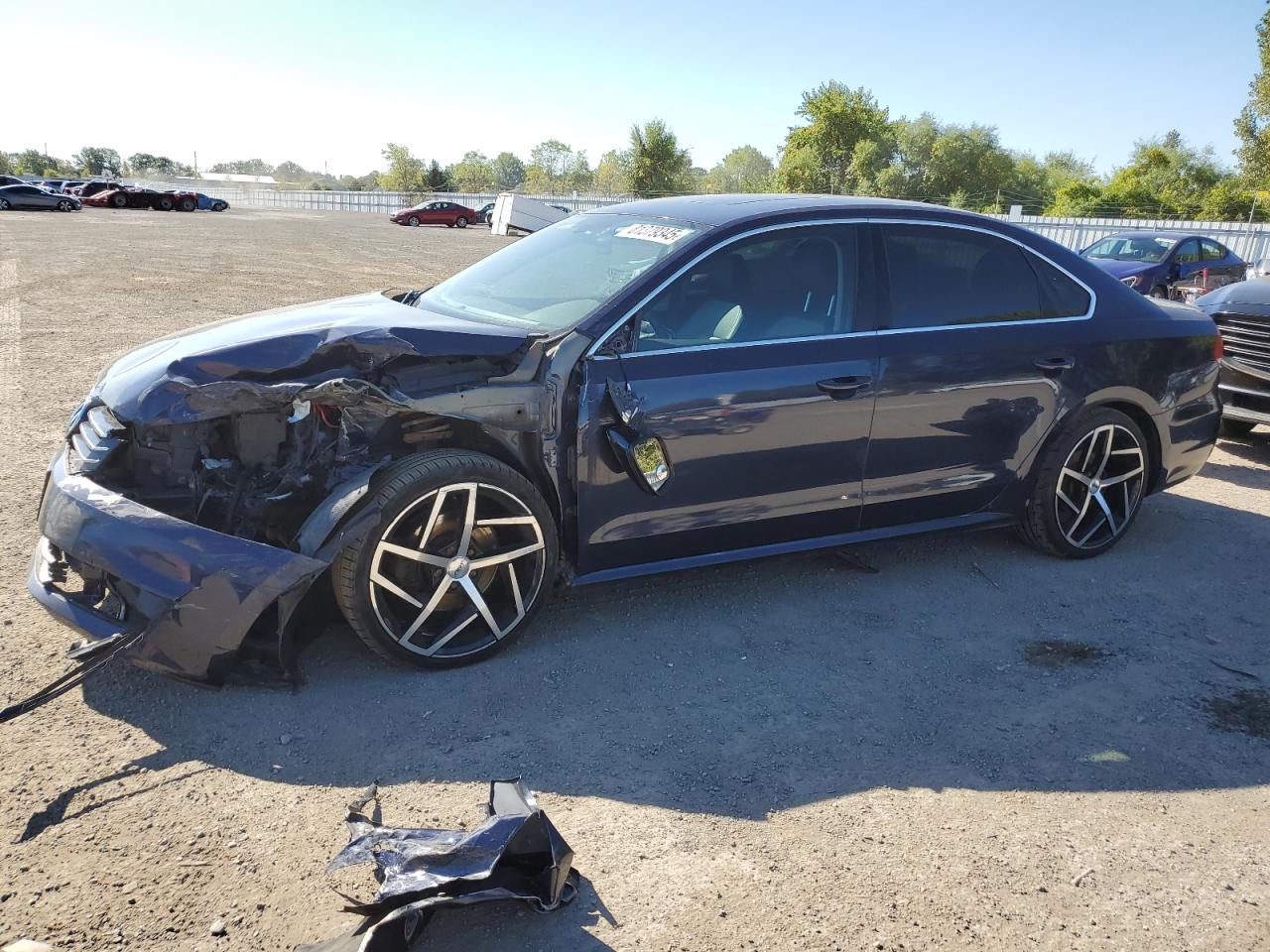 VOLKSWAGEN PASSAT SE